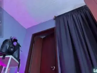 Coco-kiiss  live sex cam