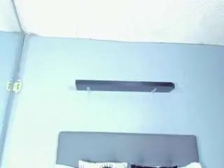 Coco-kiiss  live sex cam