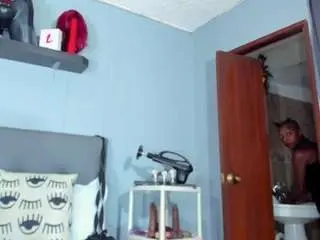 Coco-kiiss  live sex cam