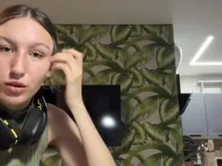Narcisabeazer  live sex cam