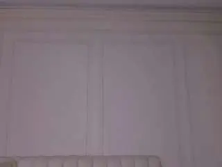 Paulinasantos  live sex cam