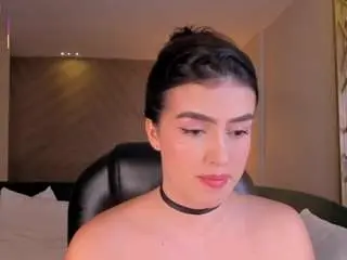 Paulinasantos  live sex cam