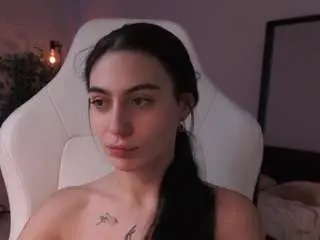 Radiantluna  live sex cam