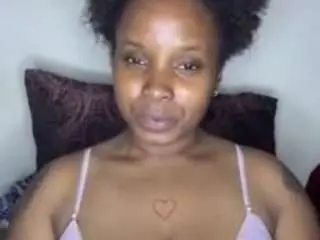 Deeshadyze  live sex cam