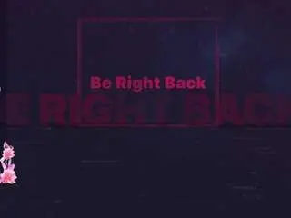 Itsmissfoxy  live sex cam