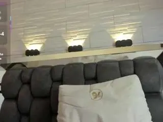 Jade-heartt  live sex cam