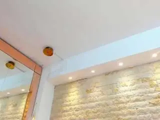 Jade-heartt  live sex cam