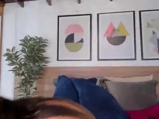 Miiakay  live sex cam