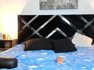Scarlettprinces  live sex cam