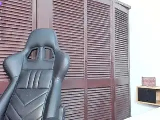 Scarlettprinces  live sex cam