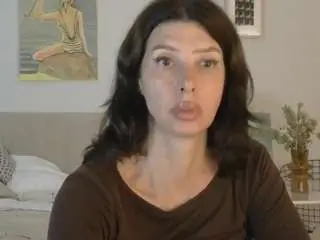 Whitequeen888  live sex cam