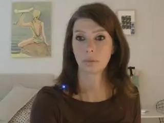 Whitequeen888  live sex cam
