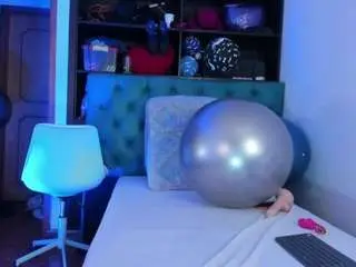 Xcarllet69  live sex cam