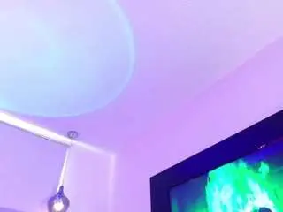 Laurensaenz  live sex cam