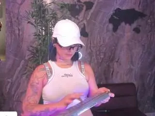 Alahia-dangelo  live sex cam