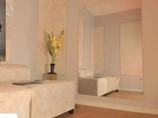 Alahia-dangelo  live sex cam