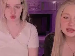 Elliejay1  live sex cam