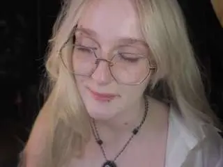 Elliejay1  live sex cam