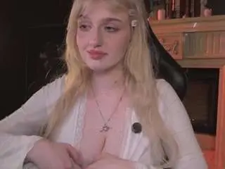 Elliejay1  live sex cam
