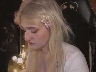 Elliejay1  live sex cam