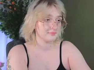 Elliejay1  live sex cam