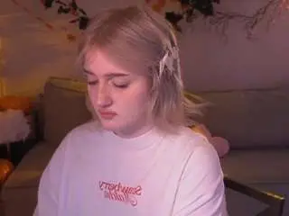 Elliejay1  live sex cam