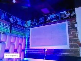 Kriss-sweetboobs  live sex cam