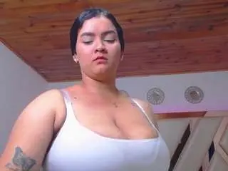 Kriss-sweetboobs  live sex cam