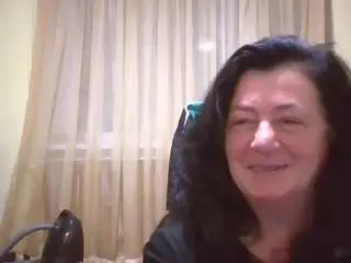 Krisshurdlove  live sex cam