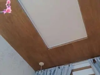 Renataleclaiir  live sex cam