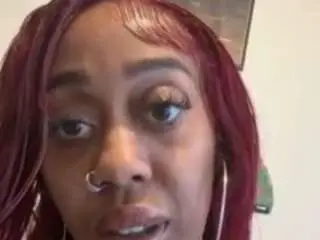 Soulsnatchinlala  live sex cam