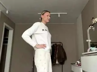 Belkisbrienen  live sex cam