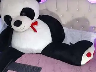 Eimyy-rouse  live sex cam