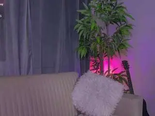 Jadeedoll  live sex cam