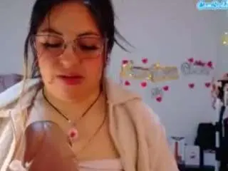 Lanaqueen69  live sex cam