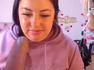 Lanaqueen69  live sex cam