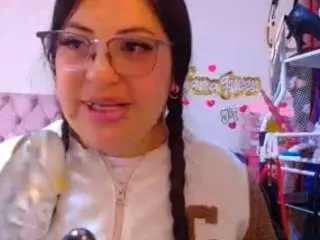 Lanaqueen69  live sex cam