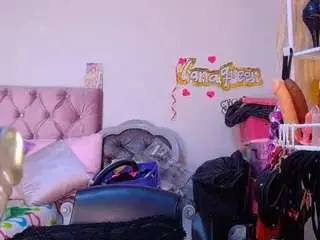 Lanaqueen69  live sex cam