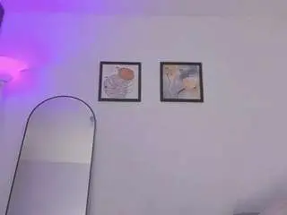 Avaferrera  live sex cam