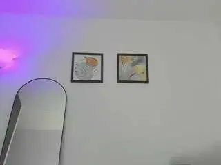 Avaferrera  live sex cam