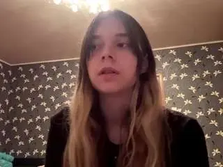 Carrivenema  live sex cam