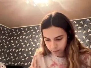 Carrivenema  live sex cam