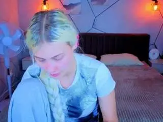 Catherine-everly1  live sex cam