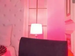 Dionneventuri  live sex cam