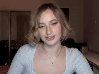 Hienleggans  live sex cam