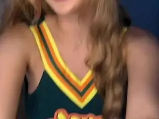 Hienleggans  live sex cam