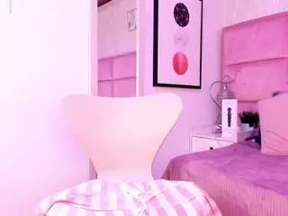 Janah-myers  live sex cam