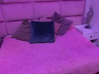 Janah-myers  live sex cam