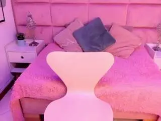 Janah-myers  live sex cam