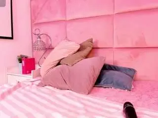 Janah-myers  live sex cam